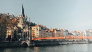 https://www.sogelink.com/app/uploads/2022/11/LYON-sogelink-tour.jpg