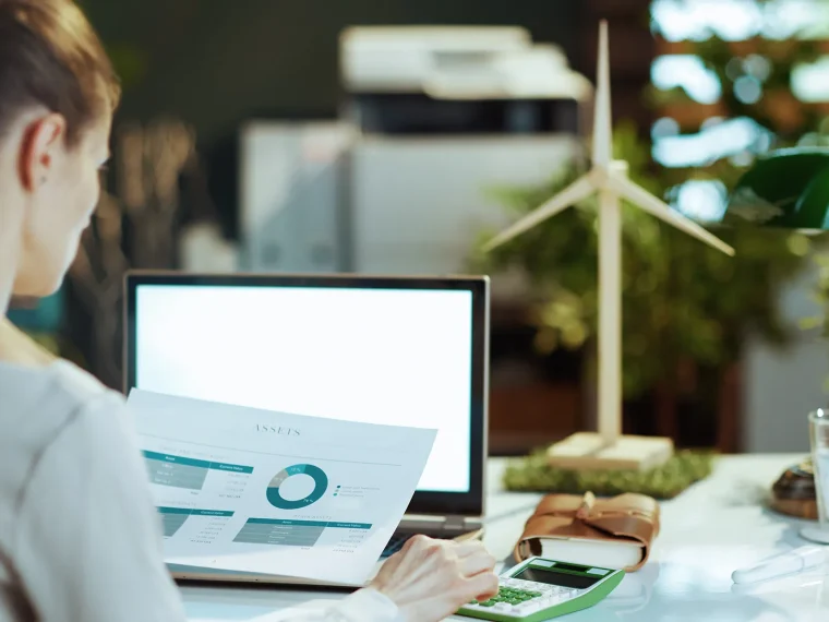 Verantwoord ondernemen, concreet gemaakt: ontdek de acties en ambities van Sogelink op sociaal, maatschappelijk en ecologisch vlak.
